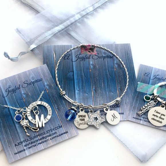 Ringette Necklace Gift, Ringette Jewelry, Present for Daughter or Granddaughter - Picture 6 of 9